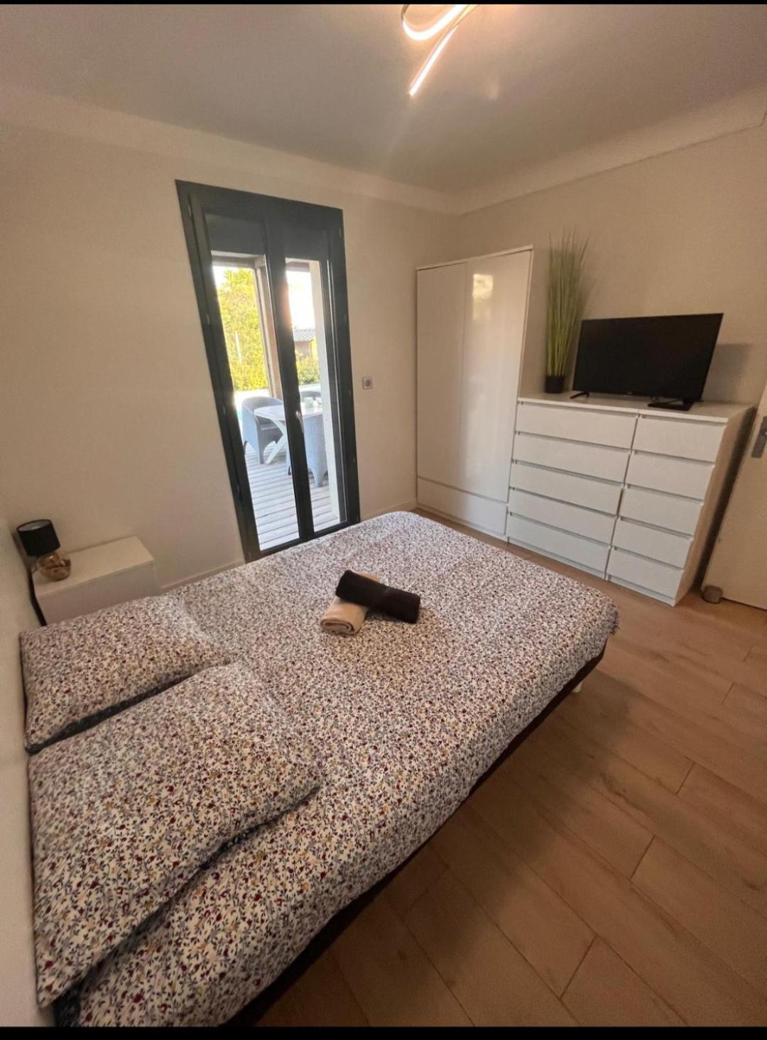 Apartment Bel Avec Piscine Privative A 150m De La 6 Couchages